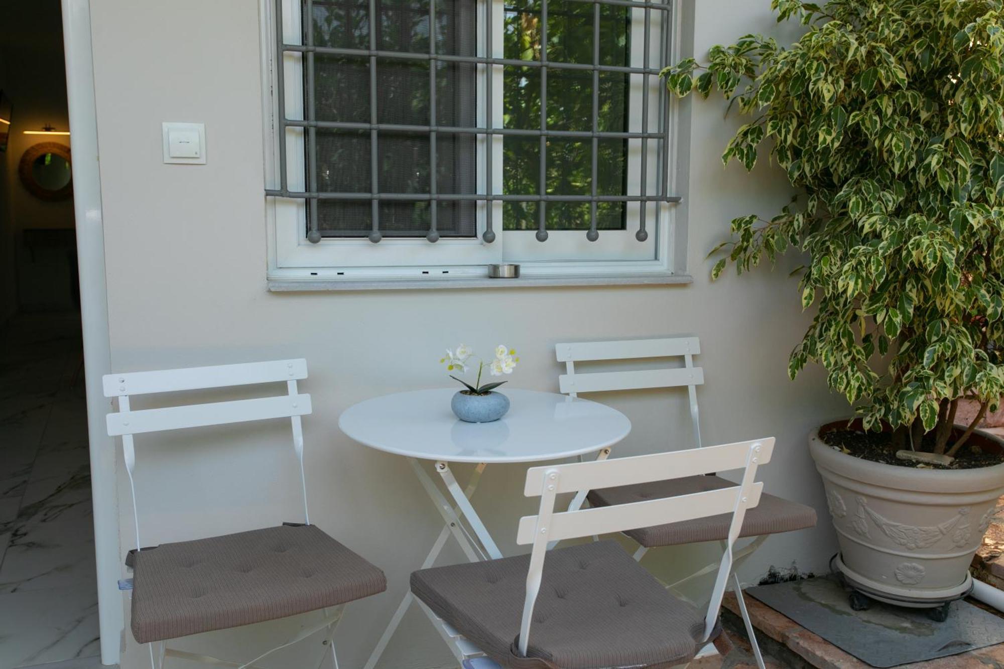 Ella Apartments Parga Exterior photo